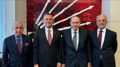 CHP'de eski genel başkanlardan Kılıçdaroğlu'na çağrı: Çözüm Özgür Özel'in yanında durmaktır