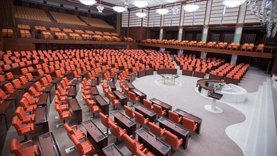 TBMM'nin çalışma süresi uzatıldı