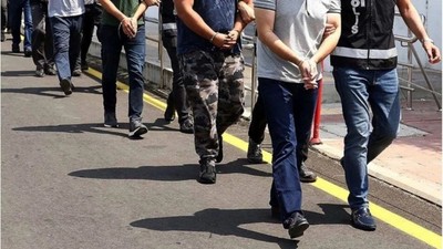 FETÖ'ye ankesörlü telefon operasyonu: 65 tutuklama