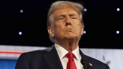 Trump, İran'ın "barışçıl olması" halinde yaptırımları kaldırabileceğini söyledi
