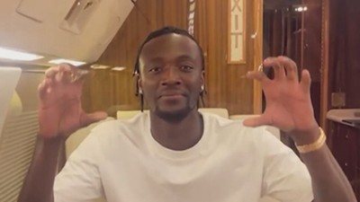 Beşiktaş golcüsünü duyurdu: Uçaktan video geldi! KAP açıklaması geldi