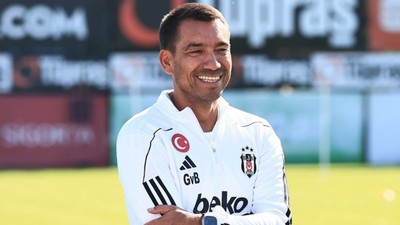 Beşiktaş göndermişti! Giovanni van Bronckhorst Liverpool'un yardımcı hocası oldu