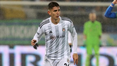 Beşiktaş Demir Ege Tıknaz'ın sözleşmesi uzattı