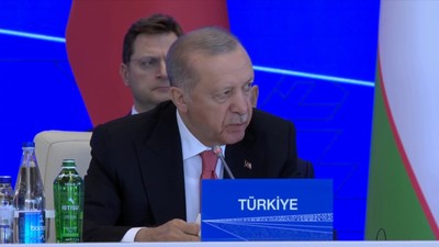 Cumhurbaşkanı Erdoğan, Ekonomik İşbirliği Teşkilatı Zirvesi'nde: Filistin davasını terk etmeyiz