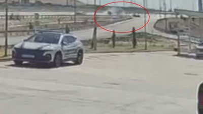 Kullandığı araçla ters yöne girip kamyonla çarpışan genç kız hayatını kaybetti