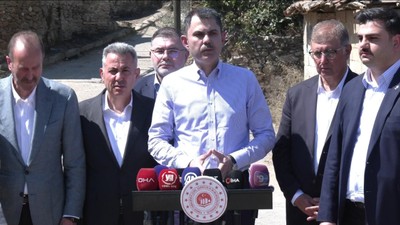 Bakan Kurum'dan yangın açıklaması: İzmir ve Bilecik'te 415 yapı kullanılamaz halde