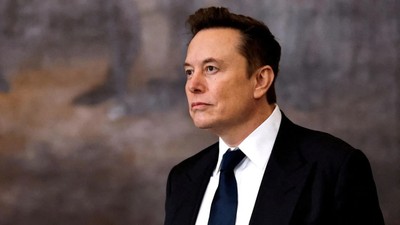 Elon Musk'tan 'siyasi parti kurayım mı' anketi