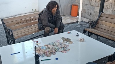 Şanlıurfa’da dilencinin üzerinden 20 bin lira çıktı