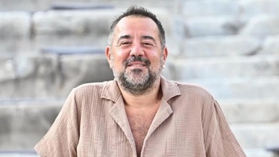 Ata Demirer'in deniz serüveni bitti: Aşk karaya çağırdı