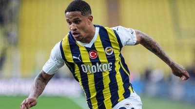 Fenerbahçe Jayden Oosterwolde'nin sözleşmesini yeniledi