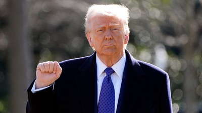 Trump'tan İsrail'in İran'a yeni saldırı düzenlemesine yeşil ışık