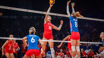 Filenin Sultanları VNL'de 2. mağlubiyetini aldı! Çekya'ya 3-1 yenildi