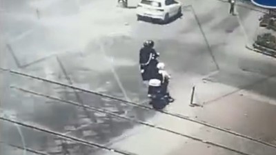 Gaziantep'te 3 milyon TL'lik silahlı gasp kamerada: Şüpheliler yakalandı