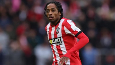 Beşiktaş, Kyle Walker-Peters transferinden vazgeçti! İşte sebebi