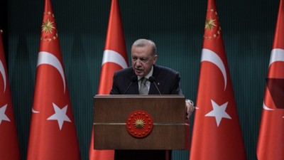Cumhurbaşkanı Erdoğan'dan Kabine Toplantısı'nın ardından önemli açıklamalar! Çocuğu olan memura yarım mesai müjdesi