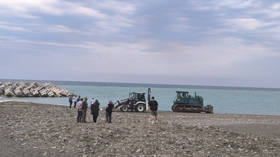 Kastamonu'da güneşlenirken iş makinesinin ezdiği kadın hayatını kaybetti