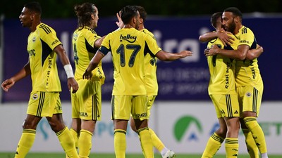 Fenerbahçe, Uniao Leiria karşısında 2 golle kazandı
