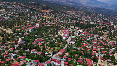 Sıcaklar yüzünden 220 binlik ilçeye 450 bin kişi geldi