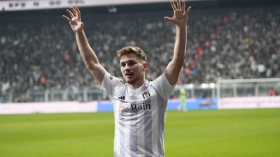 Beşiktaş'ın genç yıldızına İtalya'dan kanca geldi: Flaş Semih Kılıçsoy gelişmesi