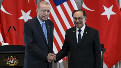 Cumhurbaşkanı Erdoğan, Malezya Başbakanı İbrahim ile görüştü