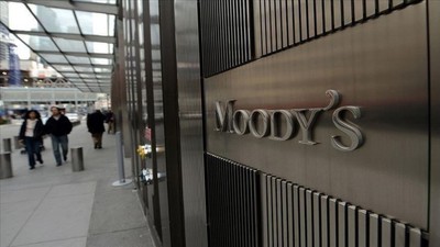 Moody's, Türkiye'nin kredi notunu yükseltti