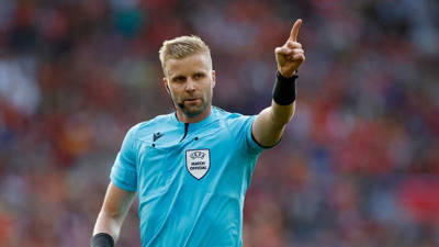 Feyenoord - Fenerbahçe maçında İsveçli hakem Glenn Nyberg düdük çalacak