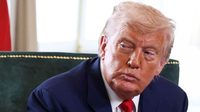 Trump duyurdu! Hindistan'a yüzde 25 vergi