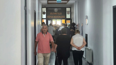 Sürücü belgesinde 7 bin 438 TL ödememek için son gün! Nüfus müdürlükleri doldu taştı
