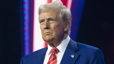 Trump'tan gerilimi artıracak açıklama: 2 nükleer denizaltı gönderiyorum