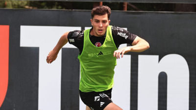 Beşiktaş'ın genç oyuncusu Yakup Arda Kılıç, 1 yıllığına Novi Pazar'a kiralandı