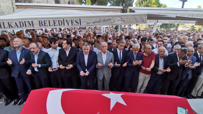 Eski Bayındırlık ve İskan Bakanı Mustafa Demir hayatını kaybetti