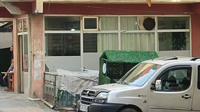 Bağcılar'da bir kahvehaneye silahlı saldırı gerçekleşti, 1 kişi yaralandı!