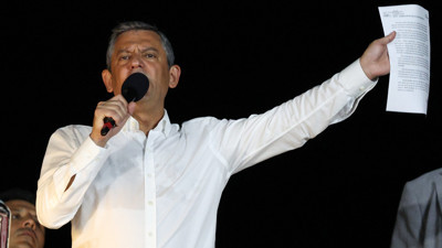 CHP lideri Özgür Özel'in ismini verdiği avukat gözaltına alındı