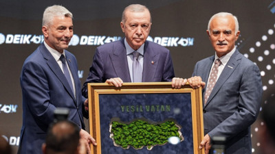 Ticaret Bakanı Ömer Bolat: Son 10 yılda dünyada en hızlı büyüyen ekonomiler arasındayız