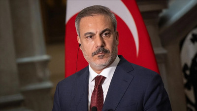Bakan Fidan'dan Mısır'da İsrail'e sert sözler: 'Zalim zulmüyle beraber yeryüzünden silinecek'