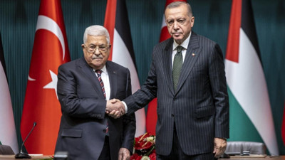 Cumhurbaşkanı Erdoğan Filistin Devlet Başkanı Abbas ile görüştü