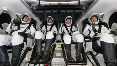NASA'nın Crew-10 ekibi 5 ay sonra dünyaya döndü