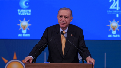 Cumhurbaşkanı Erdoğan konuşma yapıyor