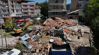 Balıkesir'de yıkım büyüyor: Ağır hasarlı bağımsız bölüm 831'e yükseldi