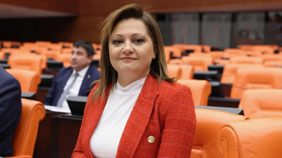 Özlem Çerçioğlu'ndan sonra CHP'li Burcu Köksal'ın da AK Parti'ye geçeceği iddiası