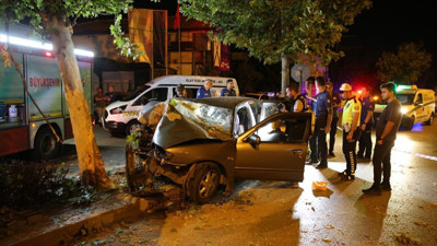 Denizli'de kaza: 2 ölü, 1 ağır yaralı