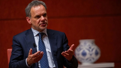 Hollanda Dışişleri Bakanı, İsrail'e yaptırımların artırılmasına karşı çıkılması üzerine istifa etti