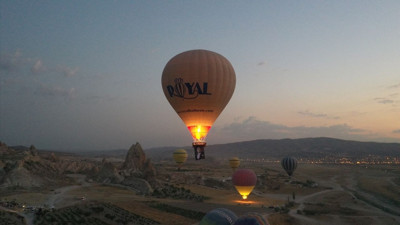Kapadokya'da Zafer Bayramı'na Özel Balon Uçuşları