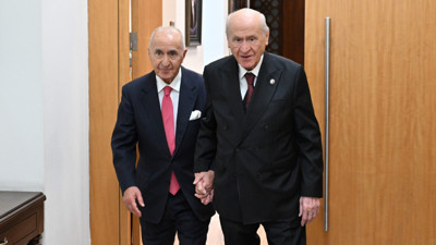 CHP eski Genel Başkanı Çetin'den MHP lideri Bahçeli'ye ziyaret