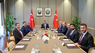 Cumhurbaşkanı Yardımcısı Yılmaz, Azerbaycanlı Bakan Aliyev ile Görüştü