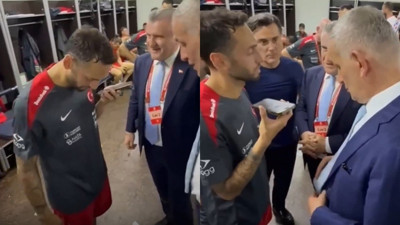 Cumhurbaşkanı Erdoğan, A Milli Futbol Takımı'nı tebrik etti