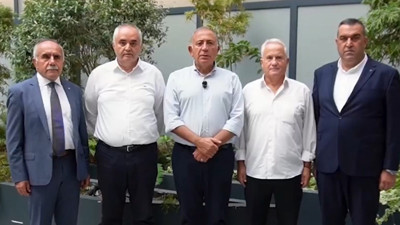 Gürsel Tekin'den ekibiyle birlikte ilk video: Biz göreve başladık