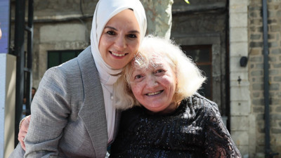 Yaşlı ve engelli aylıkları hesaplara yatırılmaya başlandı
