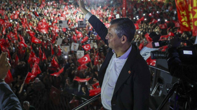 Genel Başkan Özgür Özel duyurdu: CHP'den kurultay davası öncesi kritik karar