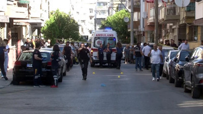 İzmir'de polis karakoluna saldırı! 2 polis şehit oldu